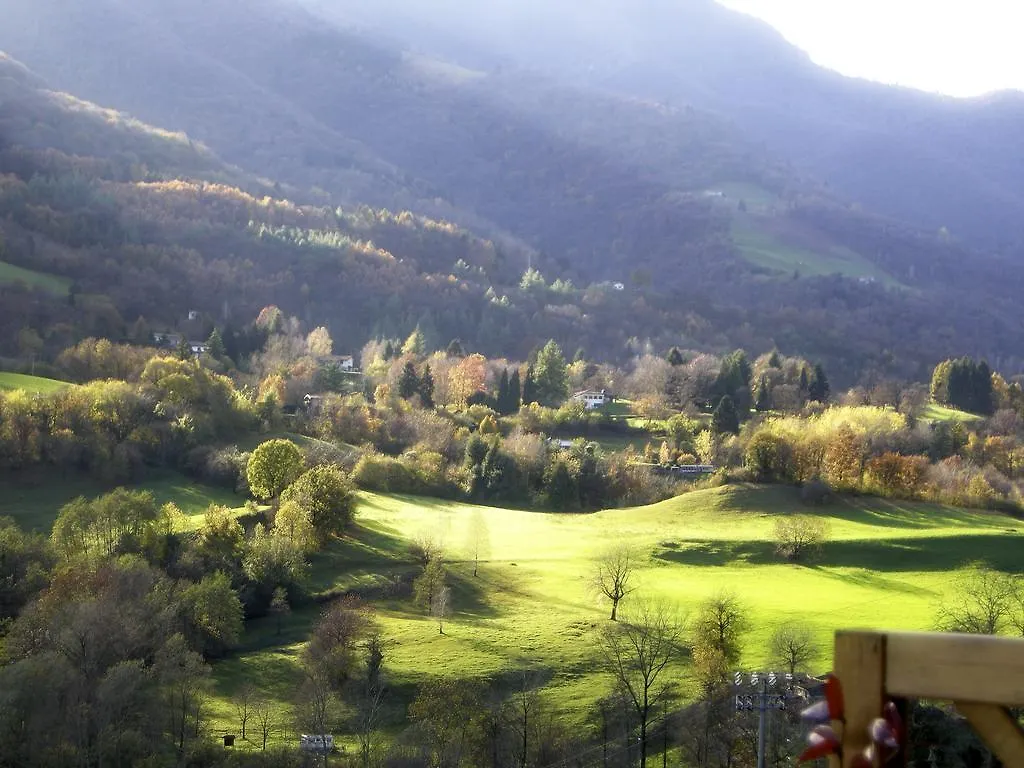 Ferienhaus Villa La Casa Di Emy Solto Collina Italien